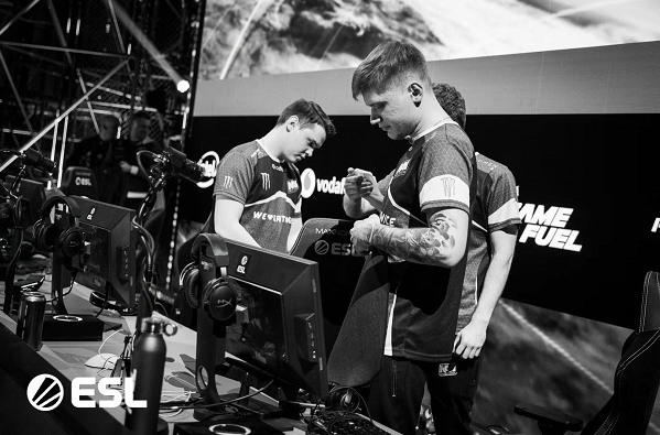 保持专注和 保持专注和