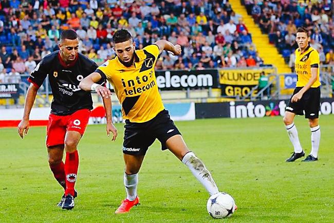 相比之下 相比之下