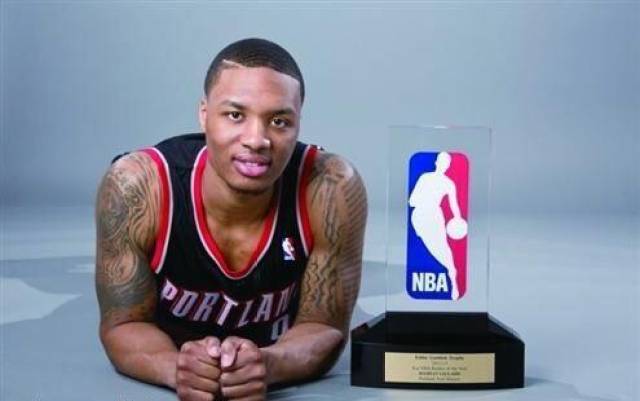 其攻击线保 其攻击线保