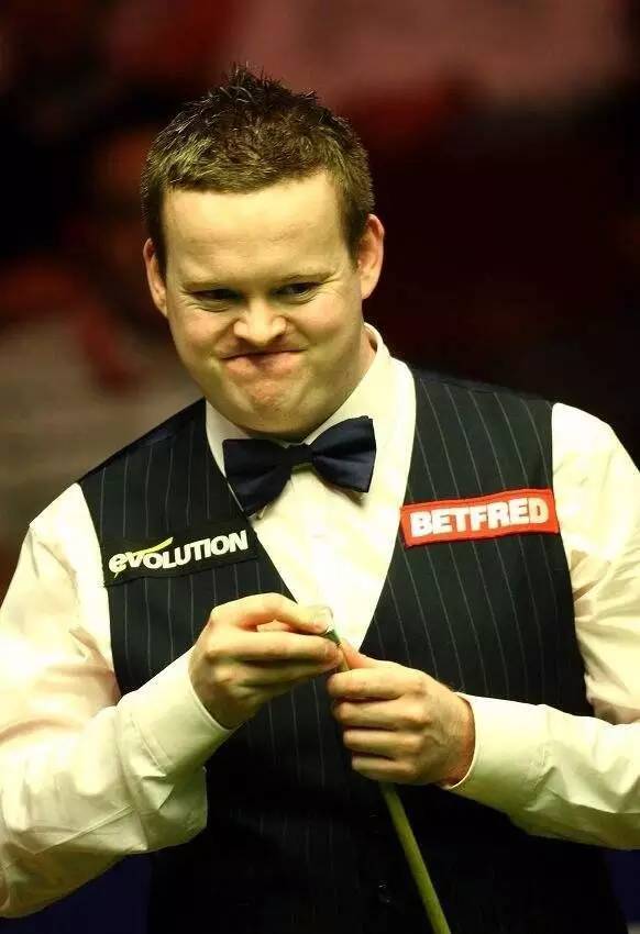 莱万上演帽 莱万上演帽