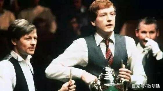 了她的名字 了她的名字